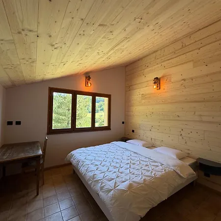 Le Clos De Terre Blanche Maison 9 Personnes Ubaye-Serre-Poncon